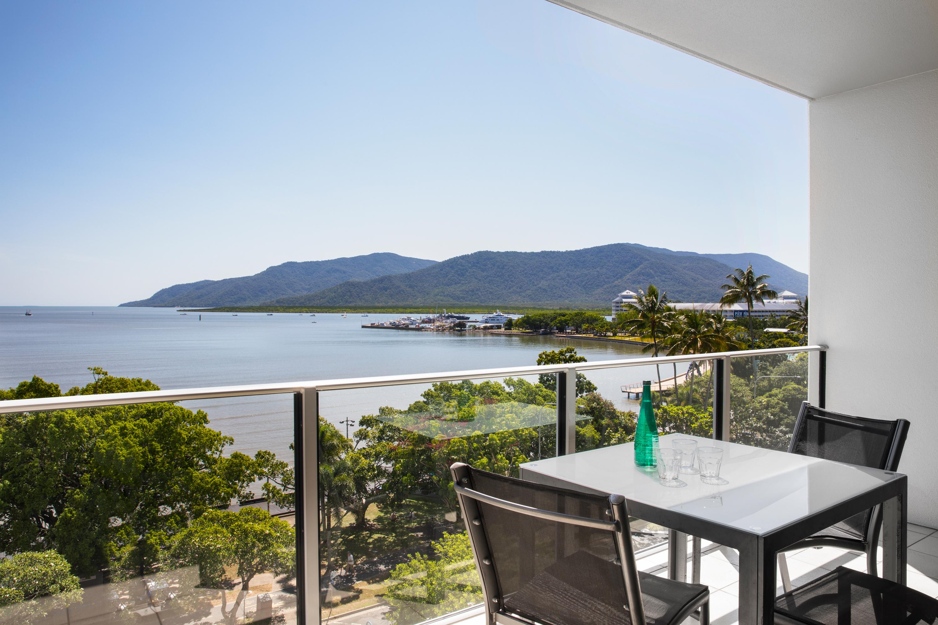 Hotel Mantra Trilogy Cairns Exterior foto