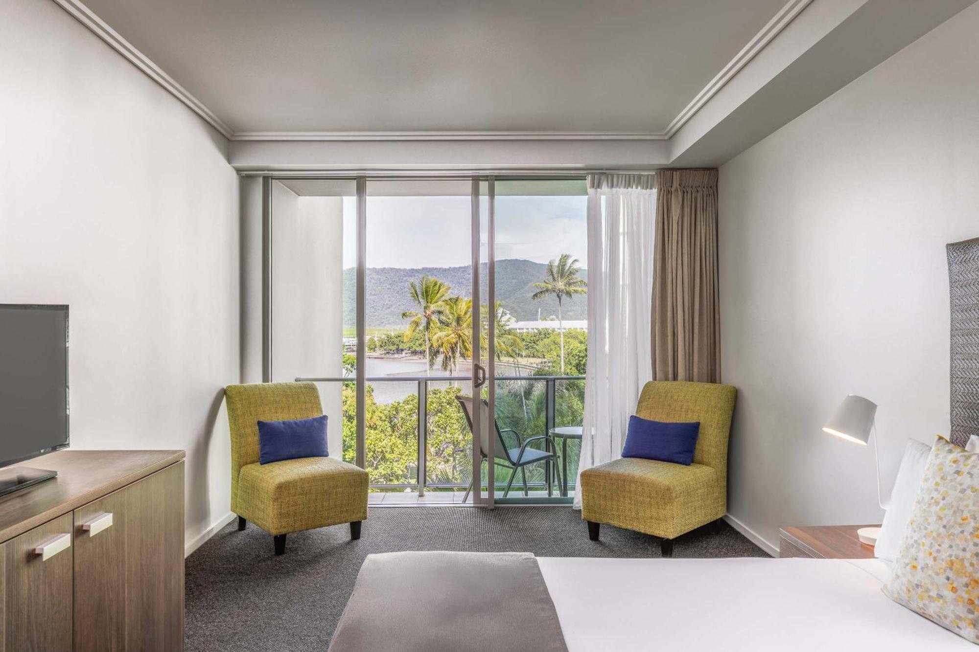 Hotel Mantra Trilogy Cairns Exterior foto